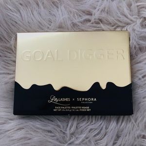 Lilly Lashes x Sephora: Goal Digger Face Palette